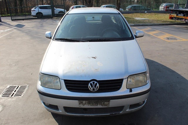 VOLKSWAGEN POLO 1.4 B 44KW 5M 5P (2000) RICAMBI IN MAGAZZINO