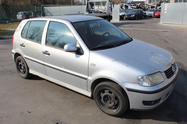 VOLKSWAGEN POLO 1.4 B 44KW 5M 5P (2000) RICAMBI IN MAGAZZINO