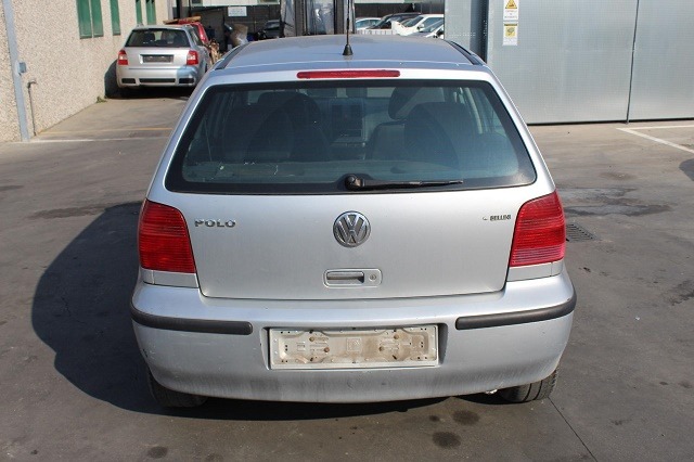 VOLKSWAGEN POLO 1.4 B 44KW 5M 5P (2000) RICAMBI IN MAGAZZINO