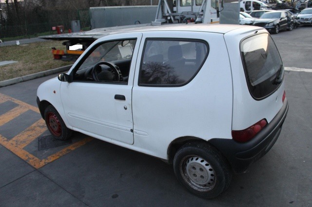 FIAT SEICENTO 0.9 B 29KW 5M 3P (2000) RICAMBI USATI AUTO IN PIAZZALE 