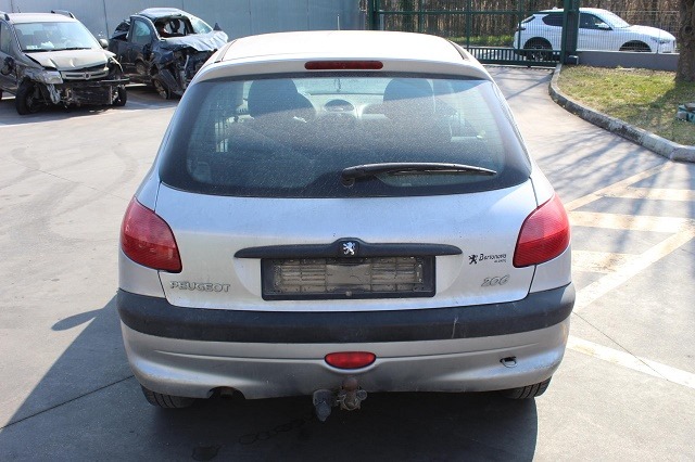 PEUGEOT 206 1.1 44KW 5M 5P (2001) RICAMBI IN MAGAZZINO