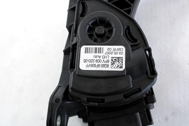 PEDALI OEM N. 6G92-9F836-FF ORIGINAL REZERVNI DEL LAND ROVER FREELANDER L359 3/5 PORTE (2006 - 2012)DIESEL LETNIK 2007