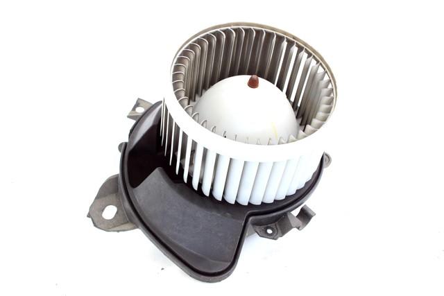 VENTILATOR  KABINE  OEM N. 77366871 ORIGINAL REZERVNI DEL FIAT FIORINO / QUBO 255 (2008 - 2019) DIESEL LETNIK 2011