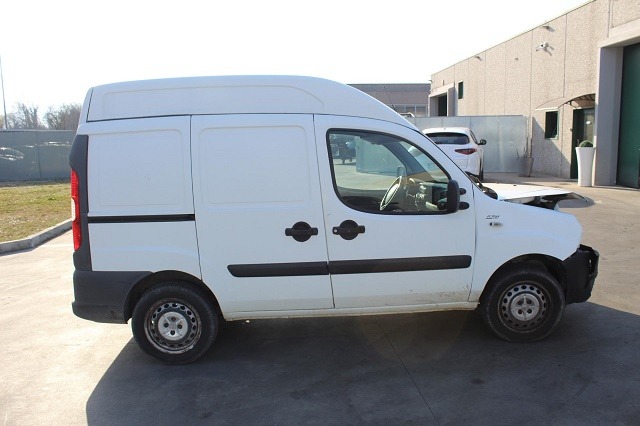 FIAT DOBLO 1.3 D 55KW 5M 3P (2006) RICAMBI IN MAGAZZINO