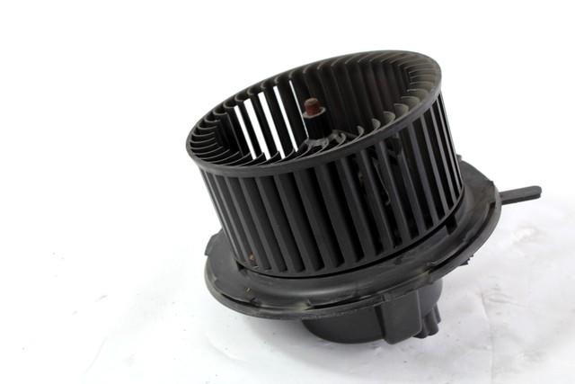 VENTILATOR  KABINE  OEM N. 1K1819015C ORIGINAL REZERVNI DEL VOLKSWAGEN GOLF VI 5K1 517 AJ5 MK6 (2008-2012) BENZINA LETNIK 2011