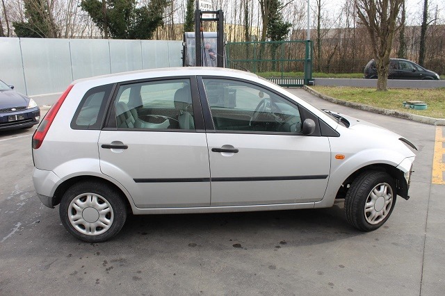 FORD FIESTA 1.4 D 50KW 5M 5P (2003) RICAMBI IN MAGAZZINO