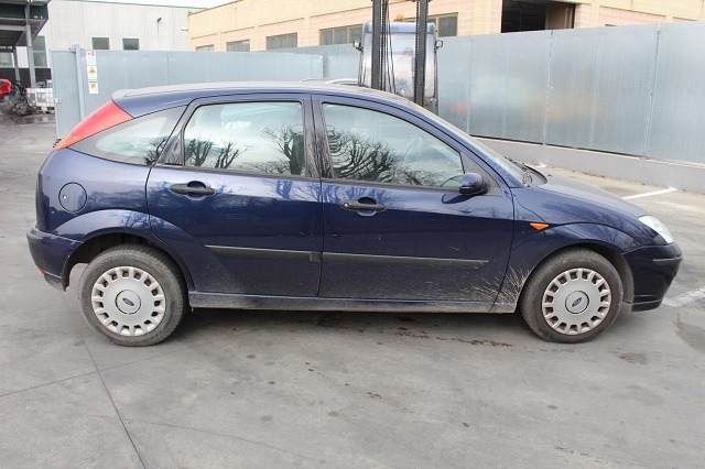 FORD FOCUS 1.8 D 66KW 5M 5P (2002) RICAMBI IN MAGAZZINO