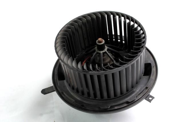 VENTILATOR  KABINE  OEM N. 64116933663 ORIGINAL REZERVNI DEL BMW SERIE 3 BER/SW/COUPE/CABRIO E90/E91/E92/E93 (2005 -2009) DIESEL LETNIK 2007