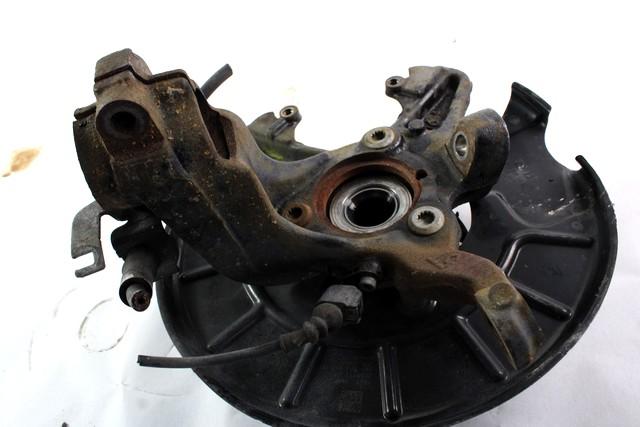 VRTLJIVI LEZAJ DESNO / PESTO KOLESA Z LEZAJEM SPREDAJ OEM N. 1K0407256T ORIGINAL REZERVNI DEL AUDI A3 MK2R 8P 8PA 8P1 8P7 (2008 - 2012)DIESEL LETNIK 2012