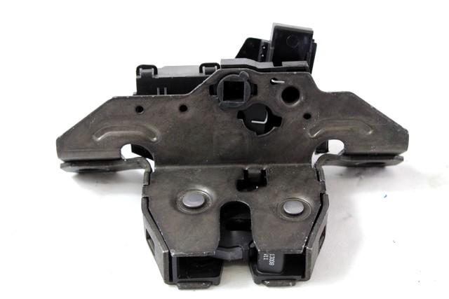 ZAKLEPANJE PRTLJA?NIH VRAT  OEM N. 13587646 ORIGINAL REZERVNI DEL OPEL ADAM M13 (2013 - 2019) BENZINA LETNIK 2013