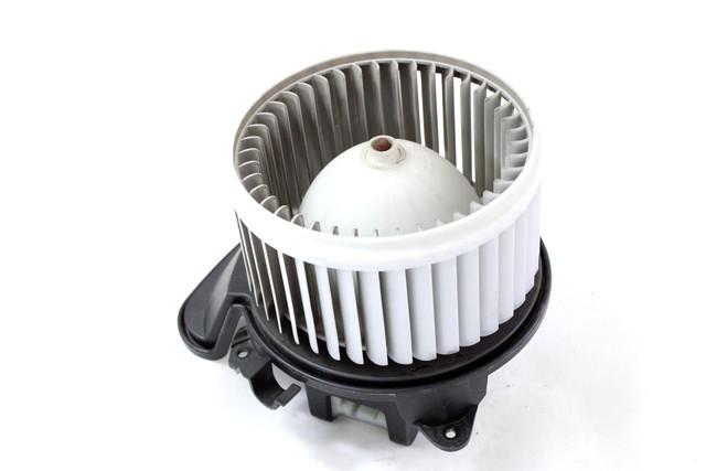 VENTILATOR  KABINE  OEM N. 13335075 ORIGINAL REZERVNI DEL OPEL ADAM M13 (2013 - 2019) BENZINA LETNIK 2013