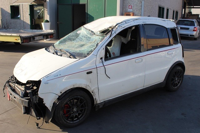 FIAT PANDA 100HP 1.4 B 74KW 6M 5P (2010) RICAMBI IN MAGAZZINO