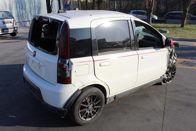 FIAT PANDA 100HP 1.4 B 74KW 6M 5P (2010) RICAMBI IN MAGAZZINO