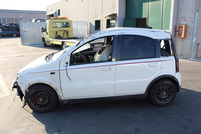 FIAT PANDA 100HP 1.4 B 74KW 6M 5P (2010) RICAMBI IN MAGAZZINO