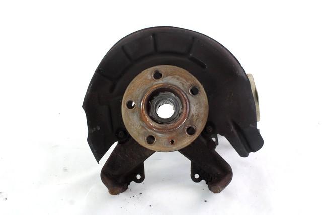 VRTLJIVI LEZAJ DESNO / PESTO KOLESA Z LEZAJEM SPREDAJ OEM N. 6Q0407256AC ORIGINAL REZERVNI DEL SKODA FABIA MK1 6Y2 BER/SW (2000 - 03/2007) DIESEL LETNIK 2001