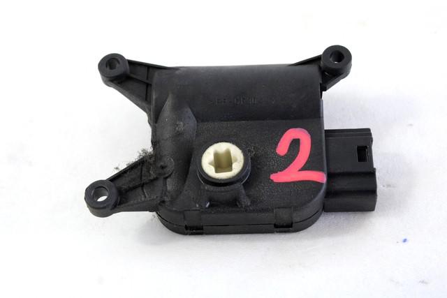 MOTORCEK OGREVANJA OEM N. 8E1820511C ORIGINAL REZERVNI DEL AUDI A4 B6 8E2 8E5 BER/SW (2001 - 2005) DIESEL LETNIK 2003