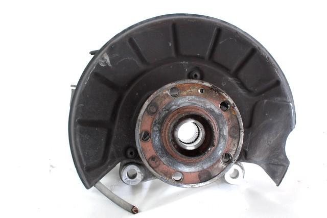 LEVI VRTLJIVI LEZAJ / PESTO KOLESA Z LEZAJEM SPREDAJ OEM N. 3C0407253F ORIGINAL REZERVNI DEL VOLKSWAGEN PASSAT B7 362 365 BER/SW (10/2010 - 2015)DIESEL LETNIK 2012