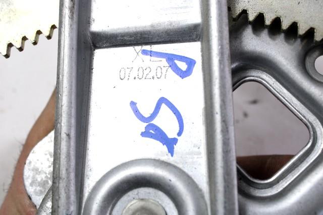 ROCNI SISTEM ZA DVIGOVANJE ZADNJEGA STEKLA  OEM N. 82721AX11B ORIGINAL REZERVNI DEL NISSAN MICRA K12 K12E MK3 (2002 - 2010) BENZINA LETNIK 2007