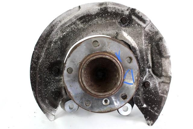 VRTLJIVI LEZAJ DESNO / PESTO KOLESA Z LEZAJEM SPREDAJ OEM N. 31216764444 ORIGINAL REZERVNI DEL BMW SERIE 1 BER/COUPE/CABRIO E81/E82/E87/E88 (2003 - 2007) DIESEL LETNIK 2005