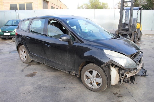 RENAULT GRAND SCENIC III 1.5 D 81KW 6M 5P (2012) RICAMBI IN MAGAZZINO