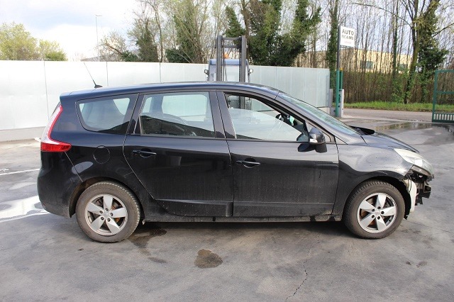 RENAULT GRAND SCENIC III 1.5 D 81KW 6M 5P (2012) RICAMBI IN MAGAZZINO