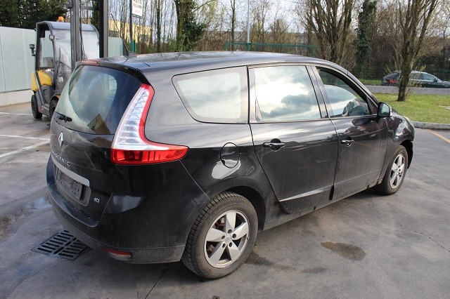 RENAULT GRAND SCENIC III 1.5 D 81KW 6M 5P (2012) RICAMBI IN MAGAZZINO