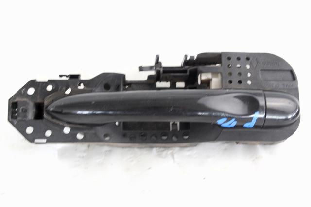 ZUNANJA KLJUKA ZADNJA DESNA VRATA OEM N. 806B02596R ORIGINAL REZERVNI DEL RENAULT SCENIC XMOD / SCENIC JZ0/1 MK3 (2009 - 2012) DIESEL LETNIK 2012