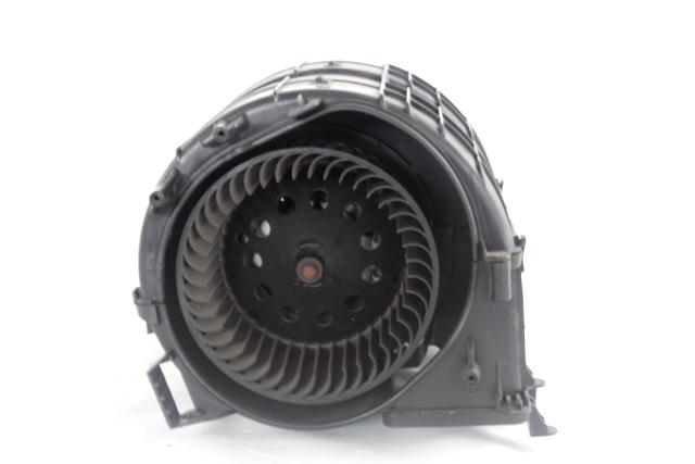 VENTILATOR  KABINE  OEM N. 272109961R ORIGINAL REZERVNI DEL RENAULT SCENIC XMOD / SCENIC JZ0/1 MK3 (2009 - 2012) DIESEL LETNIK 2012