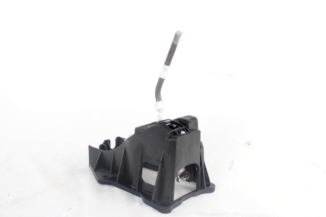 ROCNI MEHANIZEM ZA IZMENJAVO OEM N. 8201021402 ORIGINAL REZERVNI DEL RENAULT SCENIC XMOD / SCENIC JZ0/1 MK3 (2009 - 2012) DIESEL LETNIK 2012