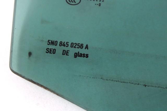 STEKLO ZADNJIH DESNIH VRAT OEM N. 5N0845026A ORIGINAL REZERVNI DEL VOLKSWAGEN TIGUAN 5N MK1 (2007 - 2011)DIESEL LETNIK 2010