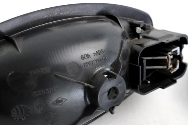 NOTRANJA KLJUKA  OEM N. 826730001R ORIGINAL REZERVNI DEL RENAULT SCENIC XMOD / SCENIC JZ0/1 MK3 (2009 - 2012) DIESEL LETNIK 2012