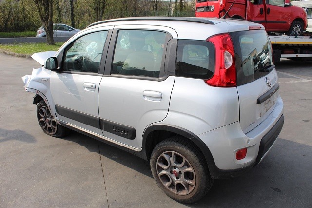 FIAT PANDA 1.3 D 4X4 55KW 5M 5P (2013) RICAMBI IN MAGAZZINO 