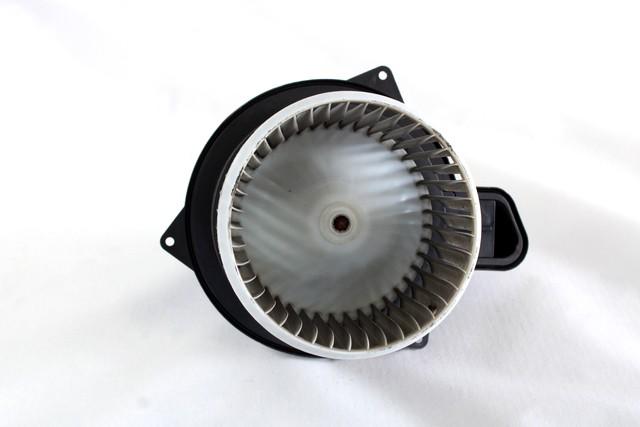 VENTILATOR  KABINE  OEM N. 77366916 ORIGINAL REZERVNI DEL FIAT PANDA 319 (DAL 2011) DIESEL LETNIK 2013