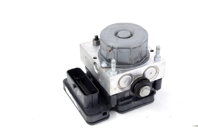 ABS AGREGAT S PUMPO OEM N. 51924906 ORIGINAL REZERVNI DEL FIAT PANDA 319 (DAL 2011) DIESEL LETNIK 2013