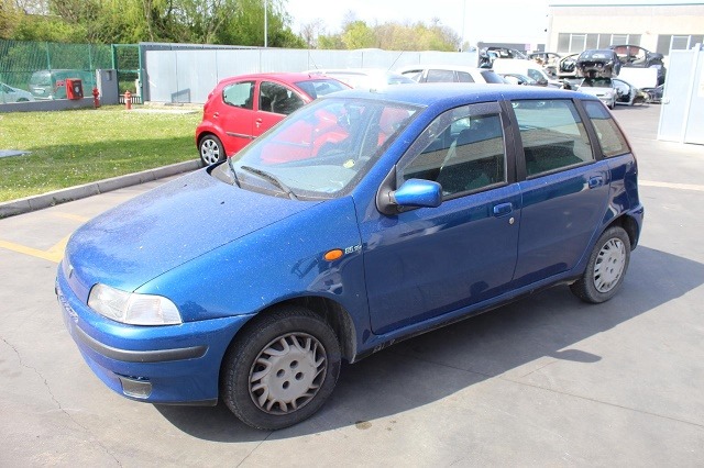 FIAT PUNTO 1.1 B 40KW 5P 5M (1998) BUTTATA INTERA