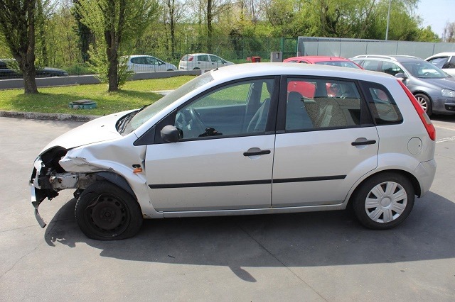 FORD FIESTA 1.4 B 59KW 5M 5P (2002) RICAMBI IN MAGAZZINO