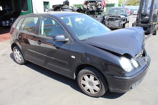 VOLKSWAGEN POLO 1.4 B 55KW 5M 5P (2004) RICAMBI IN MAGAZZINO