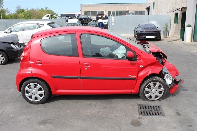 PEUGEOT 107 1.0 B 50KW AUT 5P (2010) RICAMBI IN MAGAZZINO