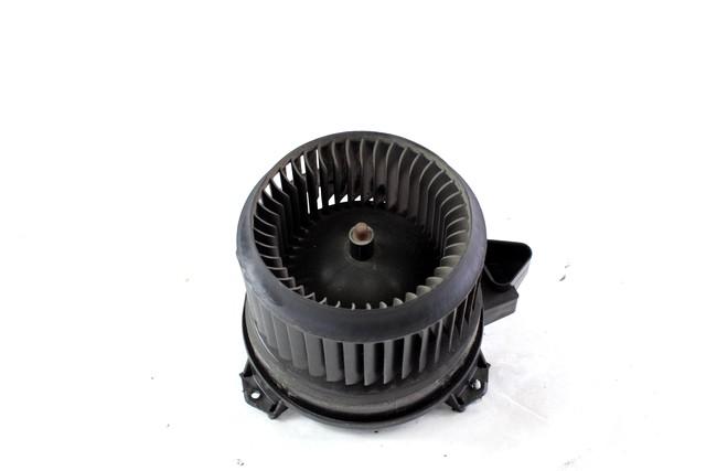 VENTILATOR  KABINE  OEM N. A2469064200 ORIGINAL REZERVNI DEL MERCEDES CLA C117 X117 BER/SW (2013 - 2019) DIESEL LETNIK 2014