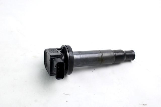 VZIGALNE TULJAVE OEM N. 90080-19021 ORIGINAL REZERVNI DEL TOYOTA YARIS P1 MK1 (03/1999 - 03/2003) BENZINA LETNIK 2002