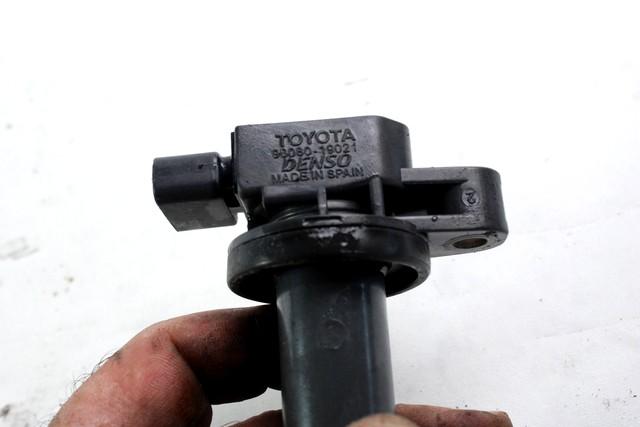 VZIGALNE TULJAVE OEM N. 90080-19021 ORIGINAL REZERVNI DEL TOYOTA YARIS P1 MK1 (03/1999 - 03/2003) BENZINA LETNIK 2002