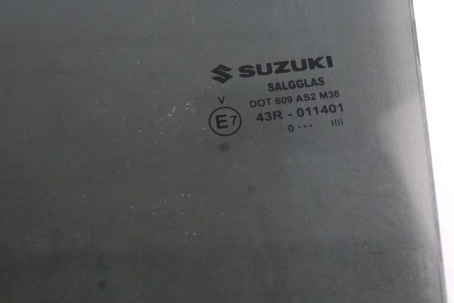 ZADNJA LEVA STEKLO OEM N. 8454654P11000 ORIGINAL REZERVNI DEL SUZUKI VITARA MK3 R LY (DAL 2018) IBRIDO (ELETRICO-BENZINA) LETNIK 2021