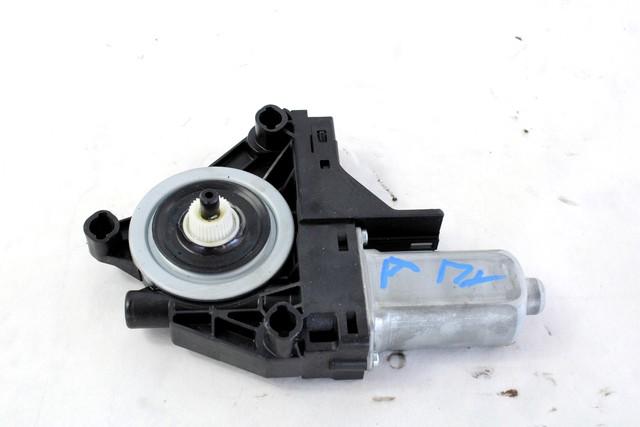 DVIZNI MEHANIZEM SPREDNIH STEKEL  OEM N. 111861 MOTORINO ALZACRISTALLO PORTA ANTERIORE ORIGINAL REZERVNI DEL VOLVO V40 MK1 525 526 (2012 - 2016)DIESEL LETNIK 2016