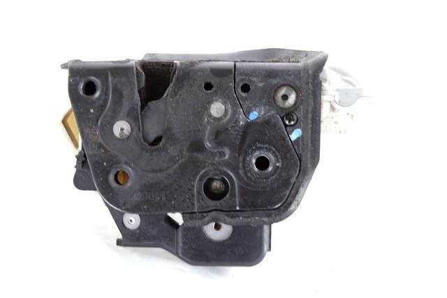 CENTRALNI ZAKLEP SPREDNJIH VRAT  OEM N. 4F1837016 ORIGINAL REZERVNI DEL AUDI A3 MK2R 8P 8PA 8P1 8P7 (2008 - 2012)DIESEL LETNIK 2009