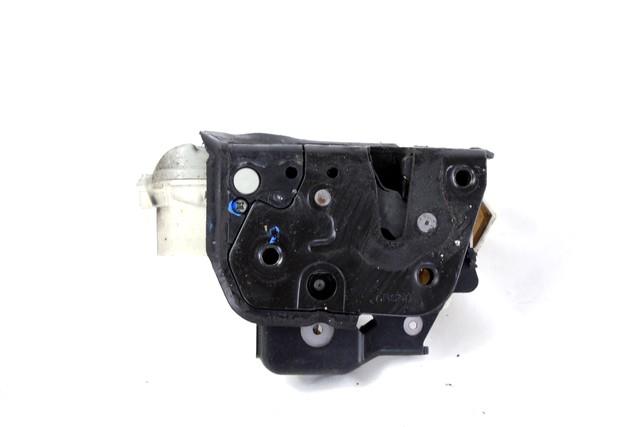 CENTRALNO ZAKLEPANJE PREDNIH LEVIH VRAT OEM N. 4F1837015E ORIGINAL REZERVNI DEL AUDI A3 MK2R 8P 8PA 8P1 8P7 (2008 - 2012)DIESEL LETNIK 2009