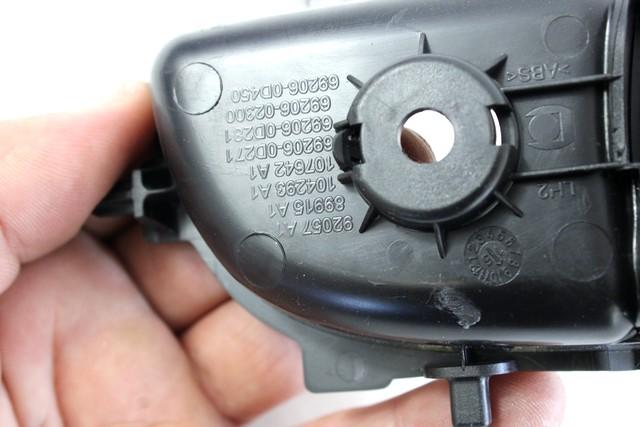 NOTRANJA KLJUKA  OEM N. 69206-0D271 ORIGINAL REZERVNI DEL TOYOTA YARIS P13 MK3 XP130 (2011-2017)BENZINA LETNIK 2016