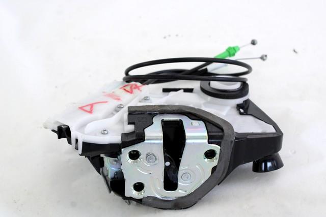 CENTRALNI ZAKLEP SPREDNJIH VRAT  OEM N. 690300D550 ORIGINAL REZERVNI DEL TOYOTA YARIS P13 MK3 XP130 (2011-2017)BENZINA LETNIK 2016