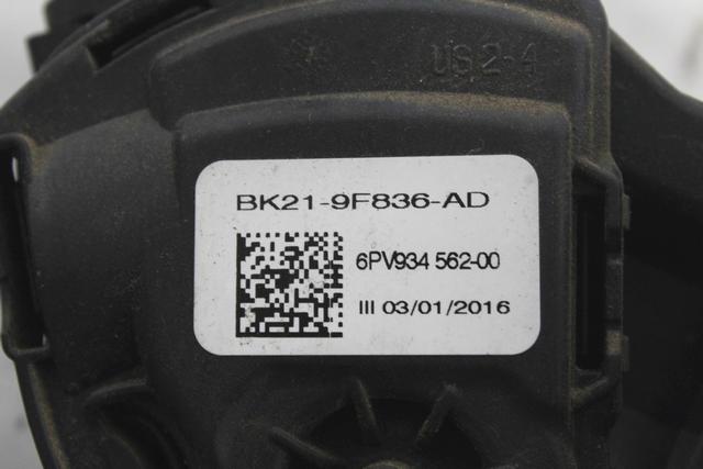 PEDALI OEM N. BK21-9F836-AD ORIGINAL REZERVNI DEL FORD TRANSIT CUSTOM MK8 (DAL 2013)DIESEL LETNIK 2016