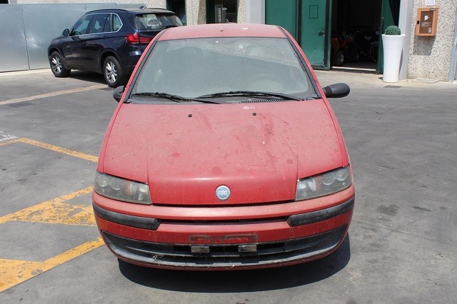 FIAT PUNTO 1.2 B 44KW 5M 5P (2002) BUTTATA INTERA