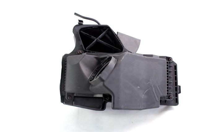 FILTAR ZRAKA OEM N. 8K0133837T ORIGINAL REZERVNI DEL AUDI A4 B8 8K2 BER/SW/CABRIO (2007 - 11/2015) DIESEL LETNIK 2010